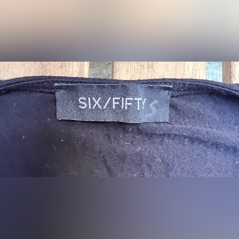 SIX/FIFTY V-Neck Jumpsuit - Picture 5 of 5